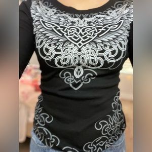 black patterned long sleeved top
